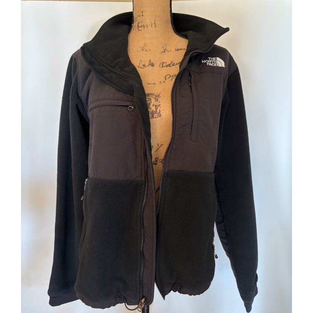 The North Face unisex Small Black Fleece Jacket